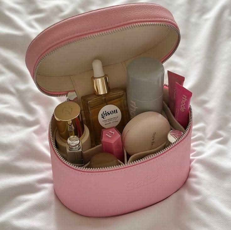 Makeup case dupe saie baby pink