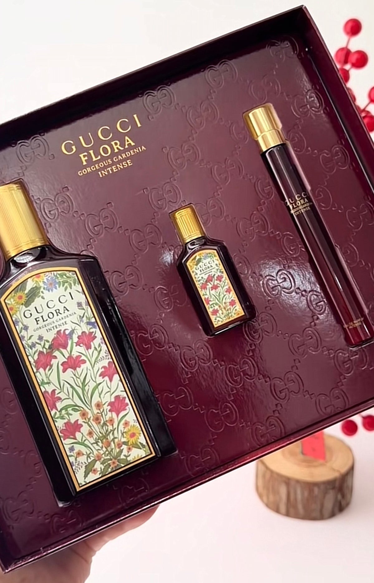 Coffret Gucci Flora Gorgeous Gardenia Eau de Parfum Intense