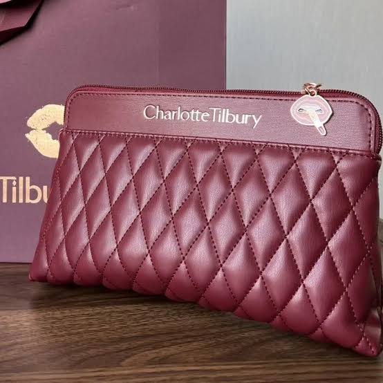 CHARLOTTE TILBURY POCHETTE