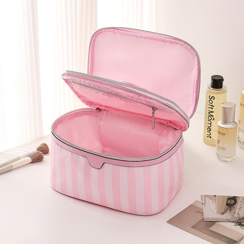 Pochette makeup dupe Victoria Secret