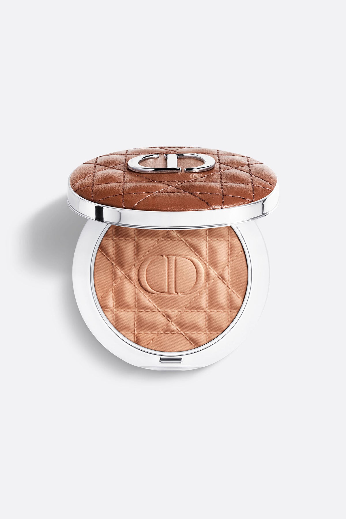 Dior Forever Nude Bronze
Poudre bronzante - fini mat ou lumineux - longue tenue